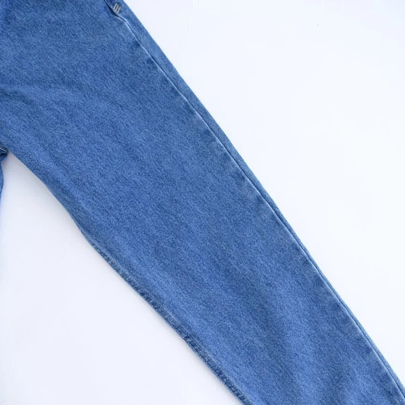 BDG Mid-Wash Straight Leg Denim Jeans Size 29/30 - Picture 4 of 11